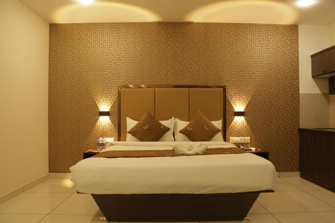 Esquina Residency Hotel Kochi Екстериор снимка
