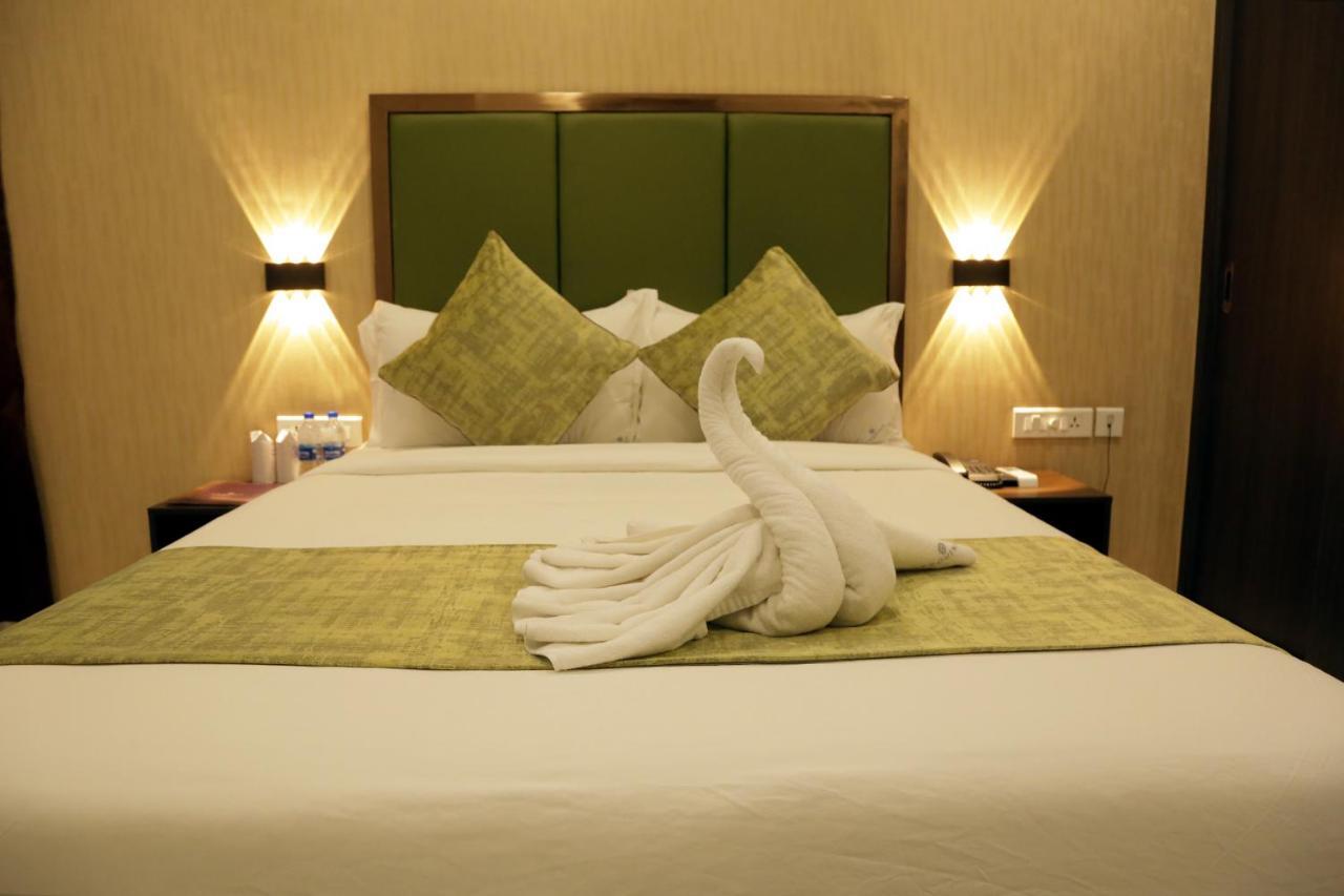 Esquina Residency Hotel Kochi Екстериор снимка