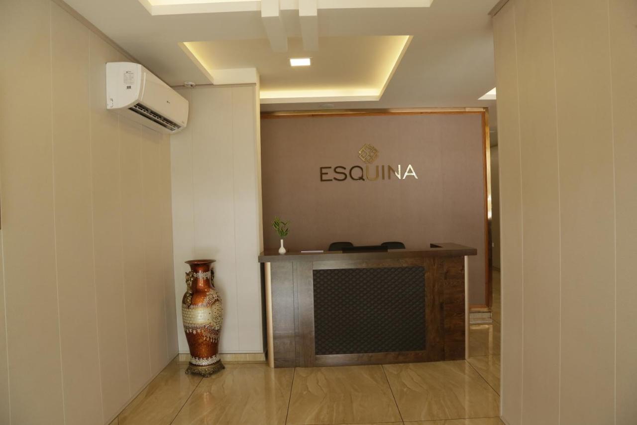 Esquina Residency Hotel Kochi Екстериор снимка